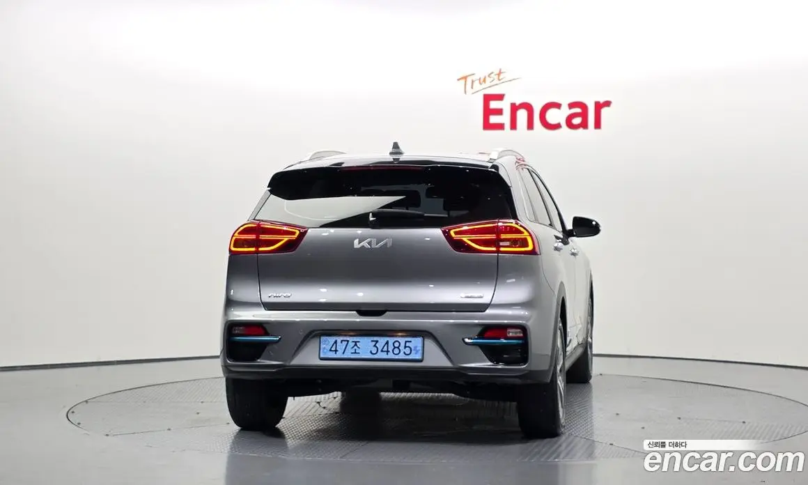 Kia Niro 2021 0.2 автомат (гидро), фото 4