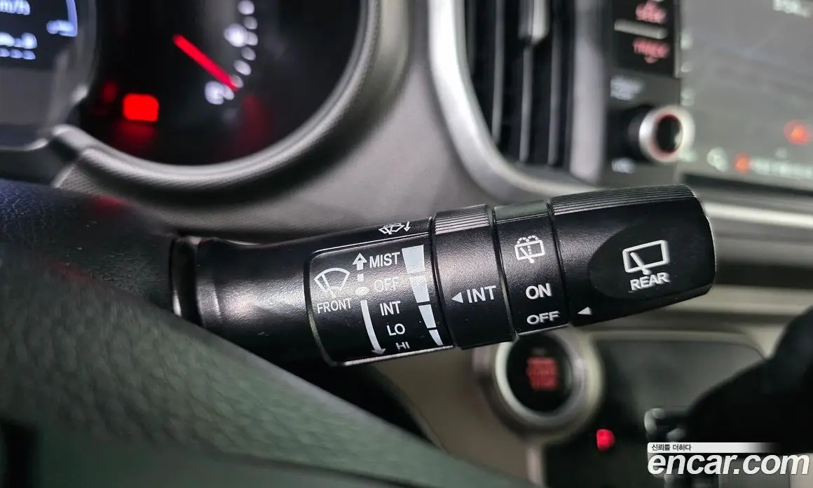 Kia Ray 2019 1.0 автомат (гидро), фото 26