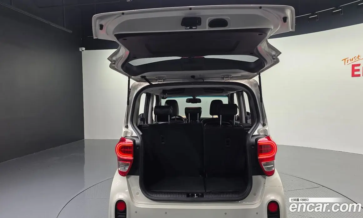 Kia Ray 2019 1.0 автомат (гидро), фото 31