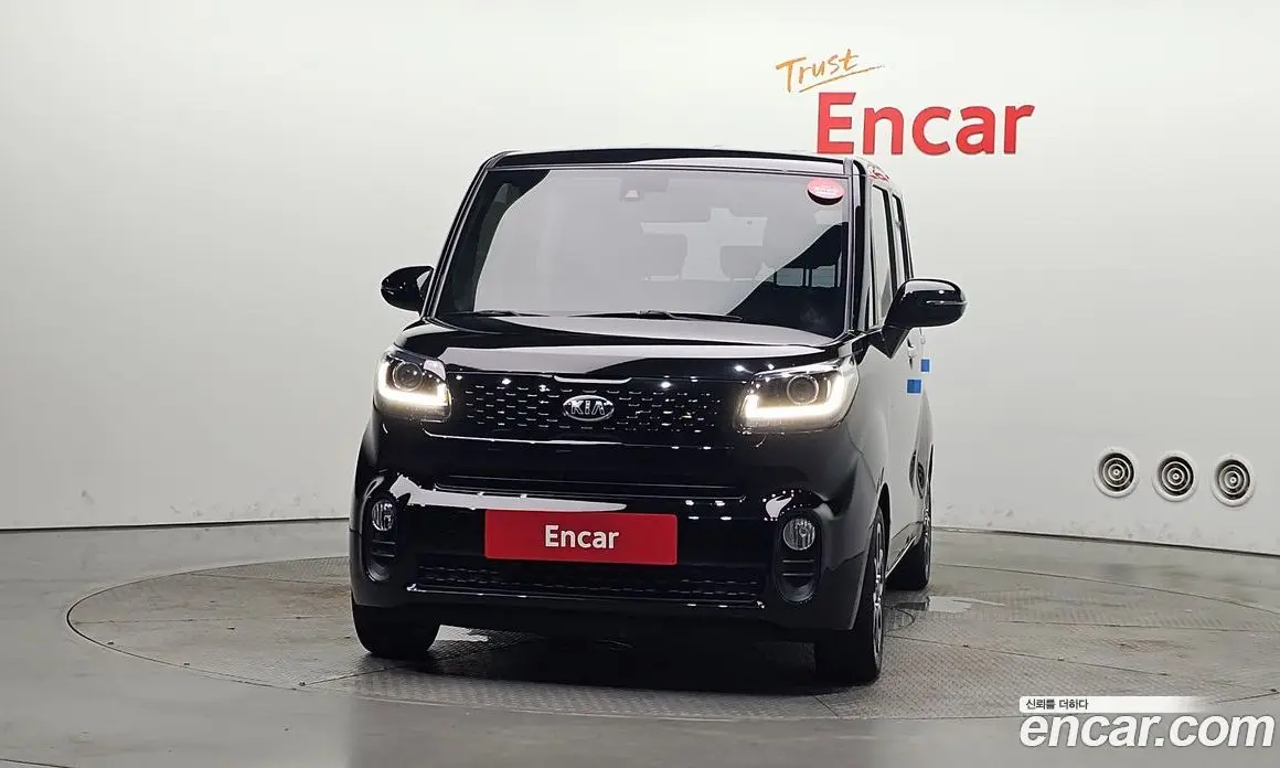 Kia Ray 2021 1.0 автомат (гидро), фото 3