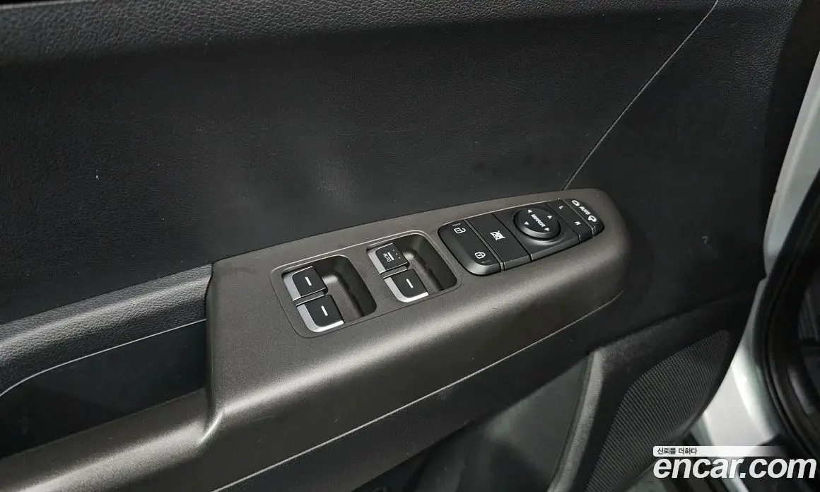Kia Sportage 2019 2.0 автомат (гидро), фото 23