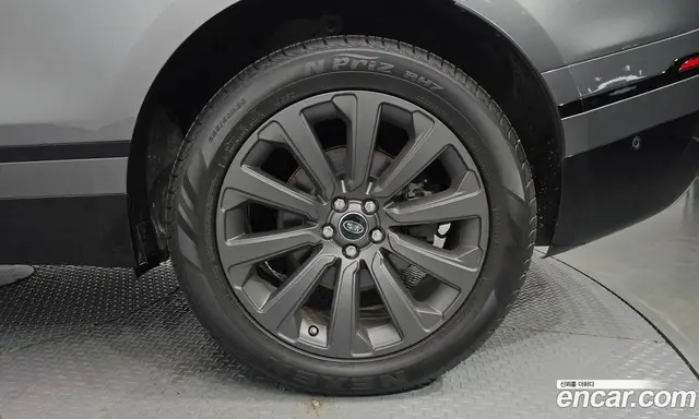 Land Rover Range Rover Velar 2017 3.0 автомат (гидро), миниатюра 5