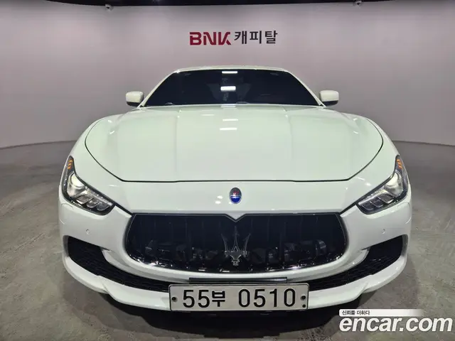 Maserati Ghibli 2016 3.0 автомат (гидро), миниатюра 2 Maserati Ghibli 2016 3.0 автомат (гидро), миниатюра 2