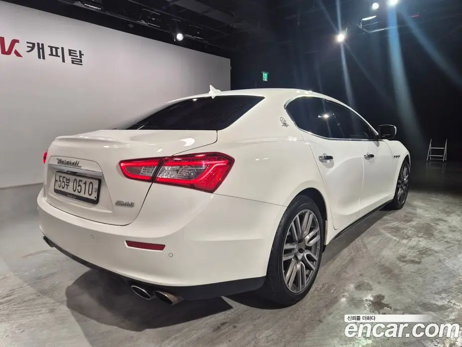 Maserati Ghibli 2016 3.0 автомат (гидро), фото 5 Maserati Ghibli 2016 3.0 автомат (гидро), фото 5
