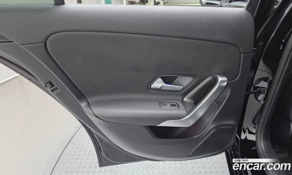 Mercedes-Benz A-Class 2020 2.0 автомат (гидро), фото 15