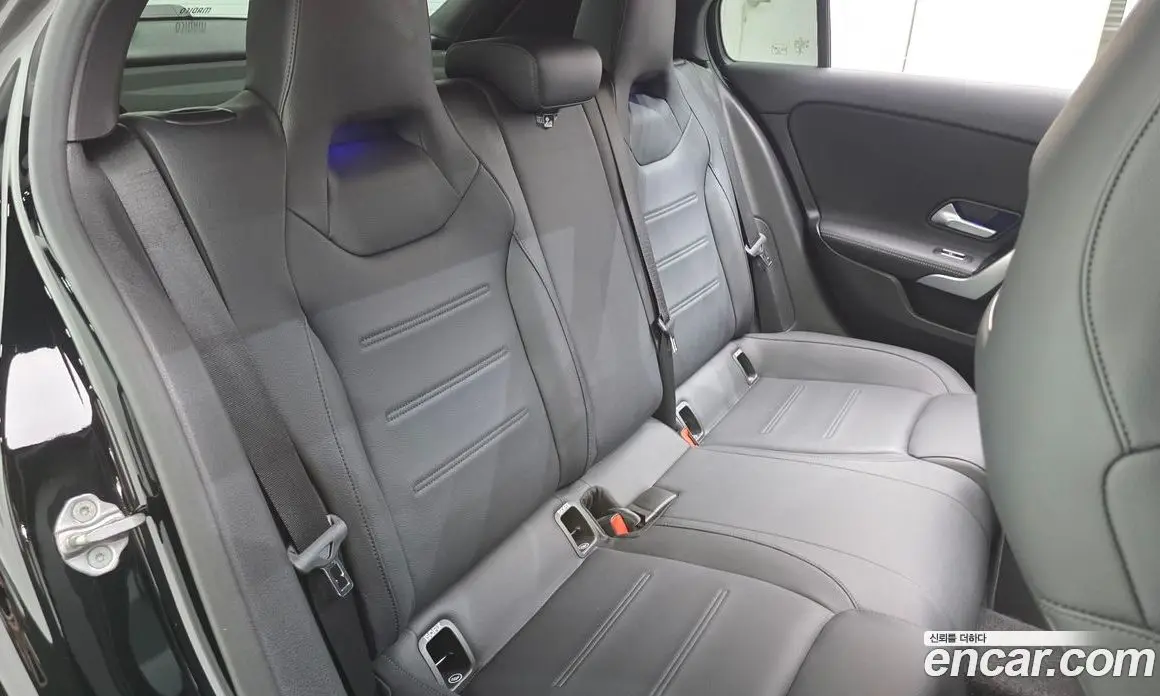 Mercedes-Benz A-Class 2020 2.0 автомат (гидро), фото 17