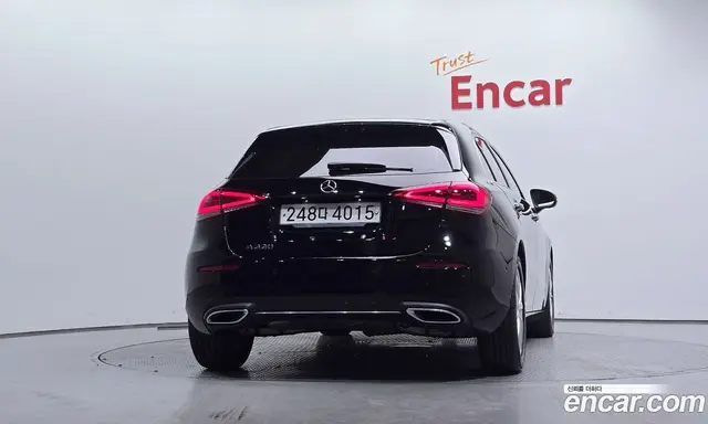 Mercedes-Benz A-Class 2020 2.0 автомат (гидро), миниатюра 4