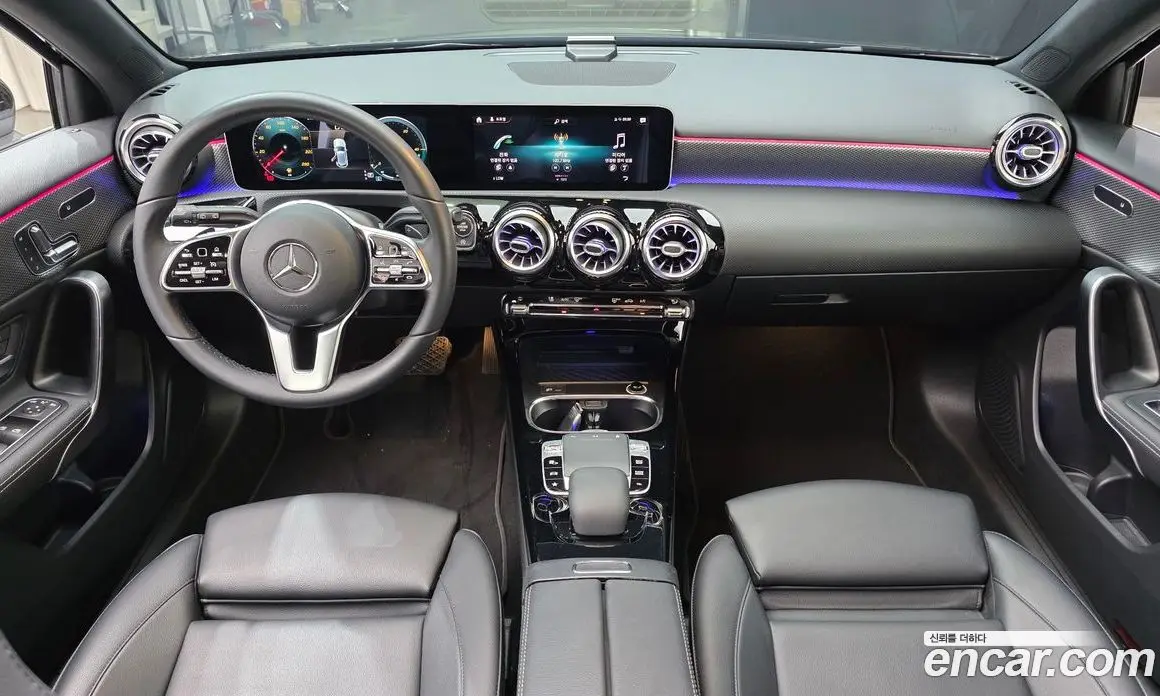 Mercedes-Benz A-Class 2020 2.0 автомат (гидро), фото 10