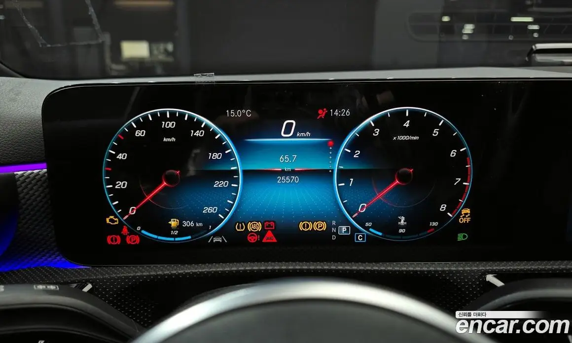 Mercedes-Benz A-Class 2022 2.0 автомат (гидро), фото 8