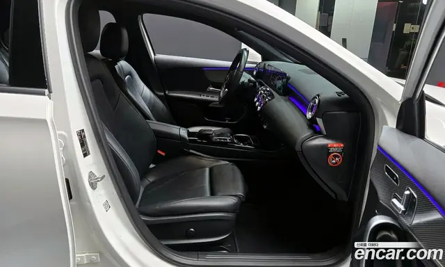 Mercedes-Benz A-Class 2022 2.0 автомат (гидро), миниатюра 10