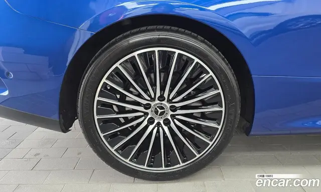 Mercedes-Benz CLE-Class 2024 2.0 автомат (гидро), миниатюра 5
