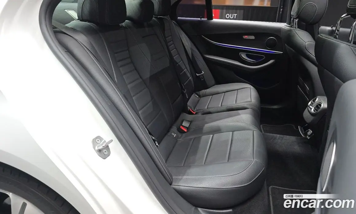 Mercedes-Benz E-Class 2016 2.0 автомат (гидро), фото 11