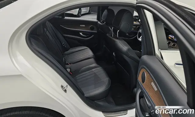 Mercedes-Benz E-Class 2020 1.9 автомат (гидро), миниатюра 11