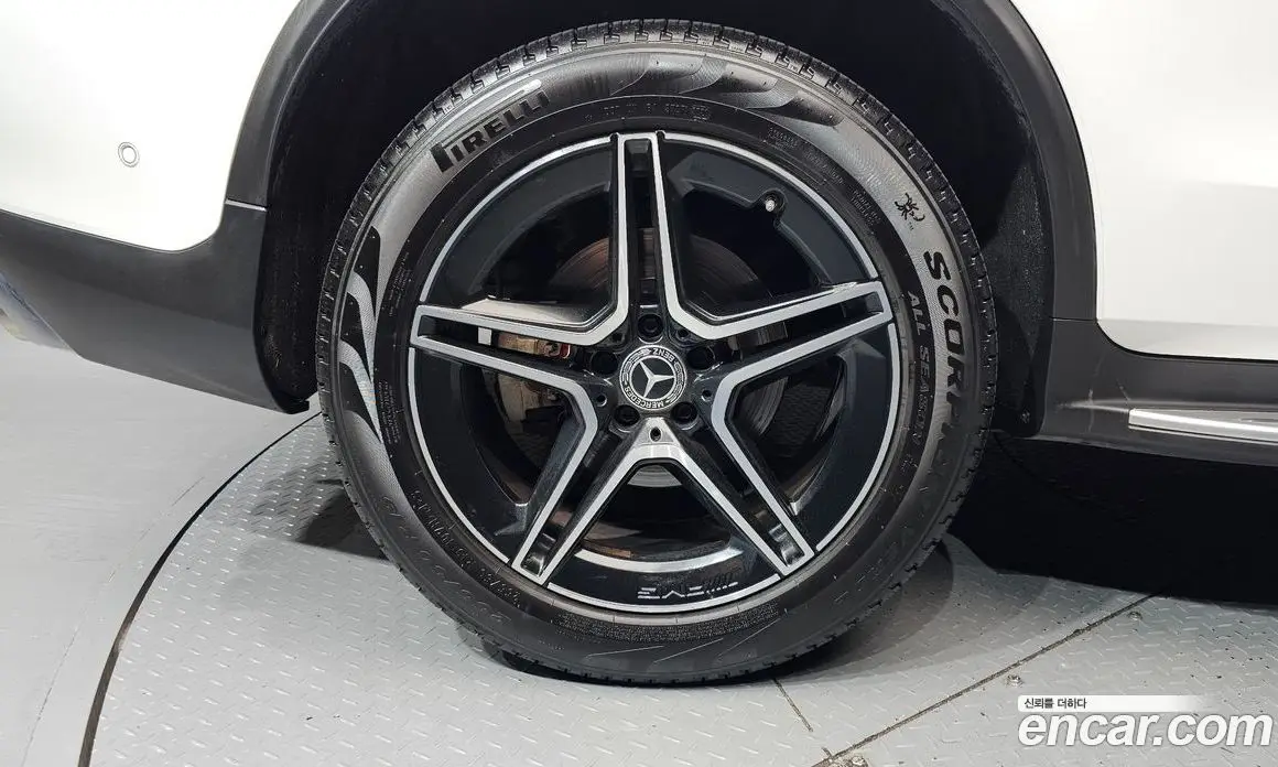 Mercedes-Benz GLC-Class 2020 2.0 автомат (гидро), фото 5