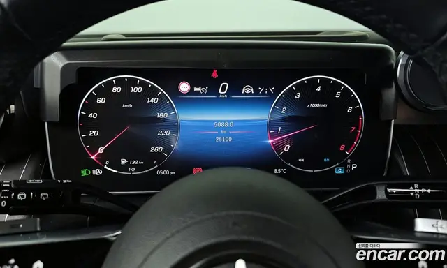 Mercedes-Benz GLC-Class 2023 2.0 автомат (гидро), миниатюра 8