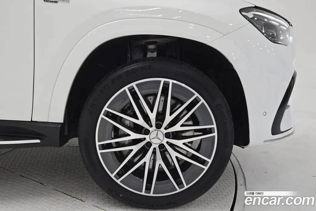 Mercedes-Benz GLE-Class 2025 3.0 автомат (гидро), фото 5