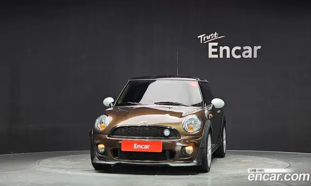 Mini Cooper 2011 1.6 автомат (гидро), миниатюра 3