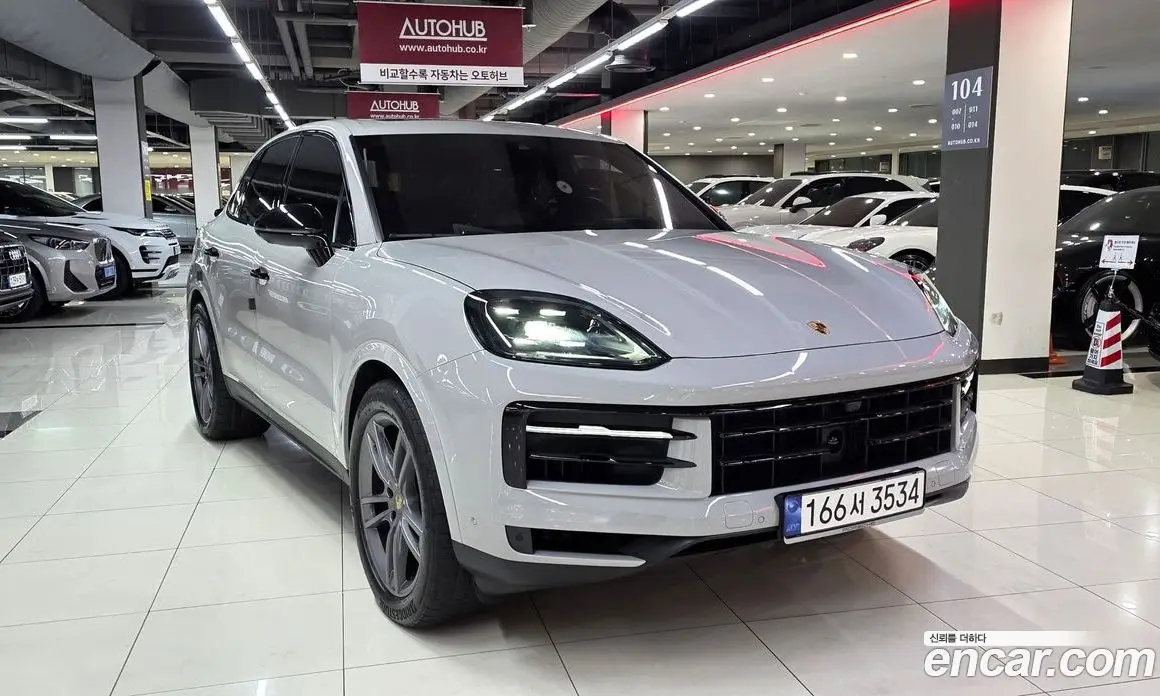 Porsche Cayenne 2023 3.0 автомат (гидро), фото 3