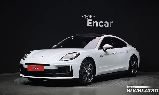 Porsche Panamera, 2025, 2 240 км