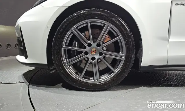 Porsche Panamera 2025 2.9 автомат (гидро), миниатюра 5