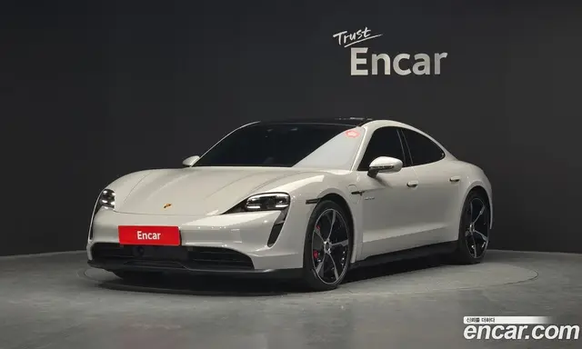 Porsche Taycan, 2022, 45 351 км