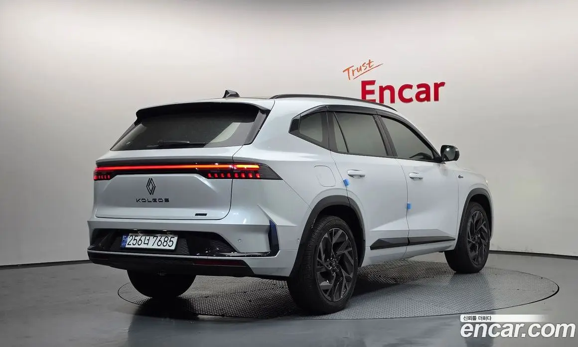 Renault (Samsung) Grand Koleos 2025 1.5 автомат (гидро), фото 2 Renault (Samsung) Grand Koleos 2025 1.5 автомат (гидро), фото 2