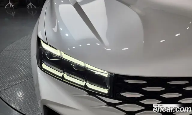 Renault (Samsung) Grand Koleos 2025 1.5 автомат (гидро), миниатюра 8
