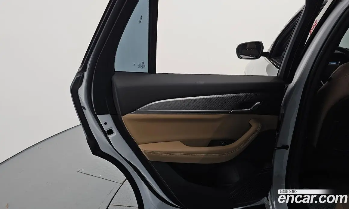 Renault (Samsung) Grand Koleos 2025 1.5 автомат (гидро), фото 15
