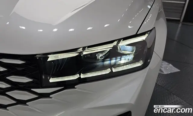 Renault (Samsung) Grand Koleos 2025 1.5 автомат (гидро), миниатюра 8