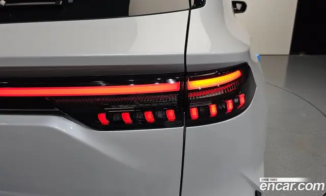 Renault (Samsung) Grand Koleos 2025 1.5 автомат (гидро), миниатюра 9
