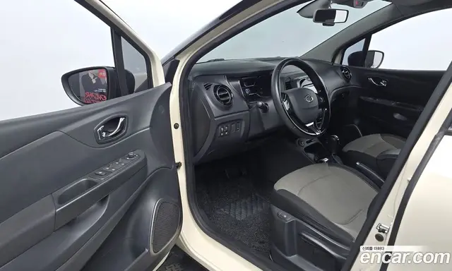 Renault (Samsung) QM3 2014 1.5 автомат (гидро), миниатюра 10