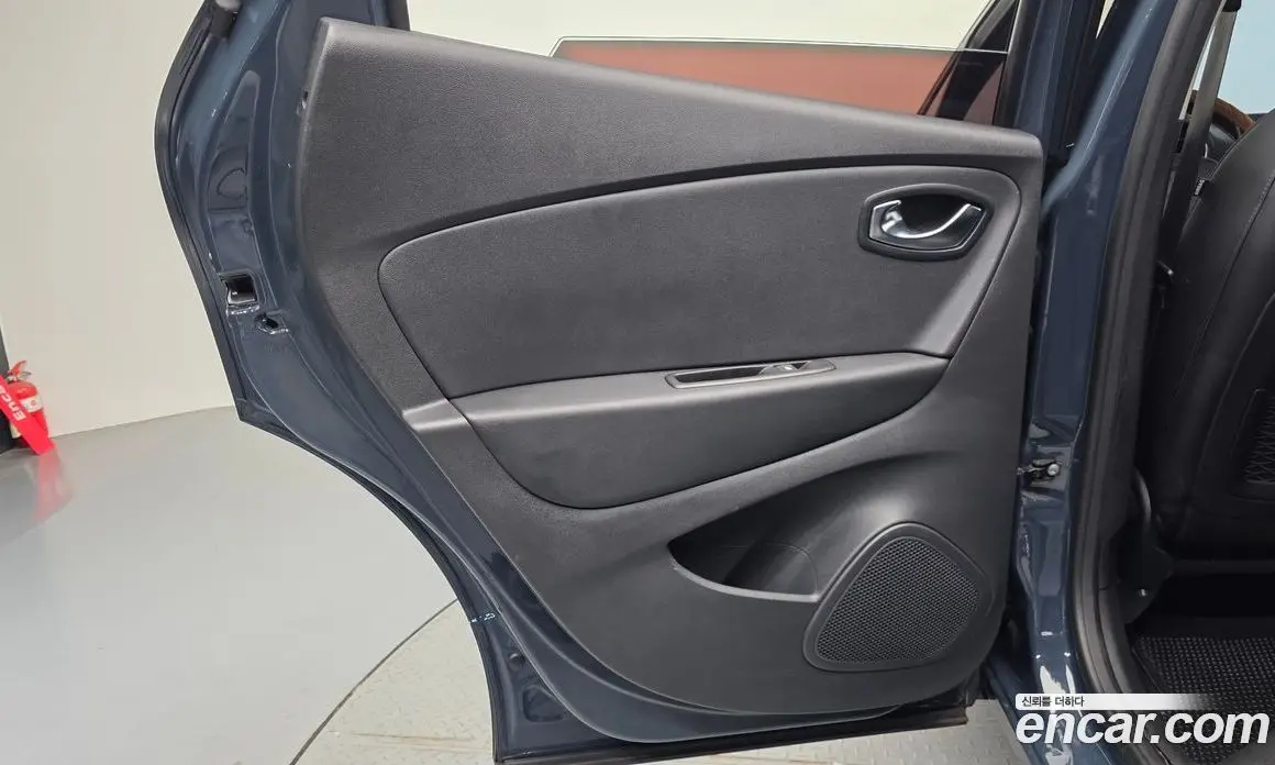 Renault (Samsung) QM3 2017 1.5 автомат (гидро), фото 14