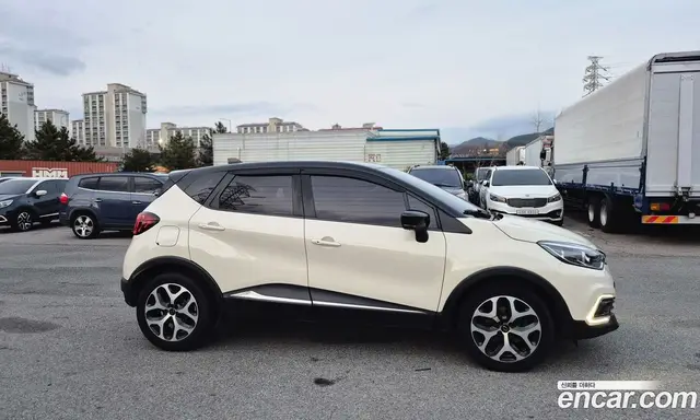 Renault (Samsung) QM3 2017 1.5 автомат (гидро), миниатюра 8