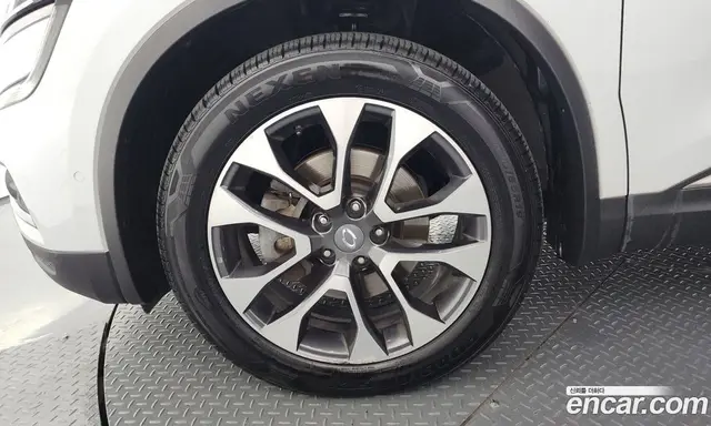 Renault (Samsung) QM6 2017 2.0 автомат (гидро), миниатюра 5