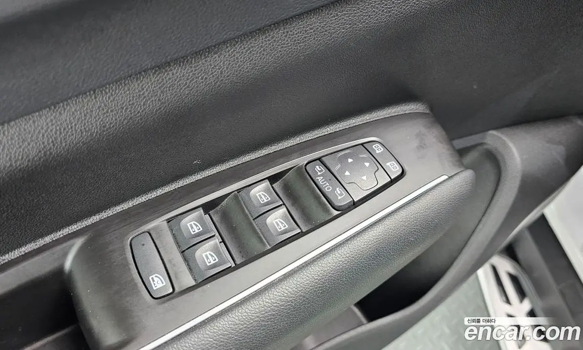 Renault (Samsung) QM6 2024 2.0 автомат (гидро), фото 28