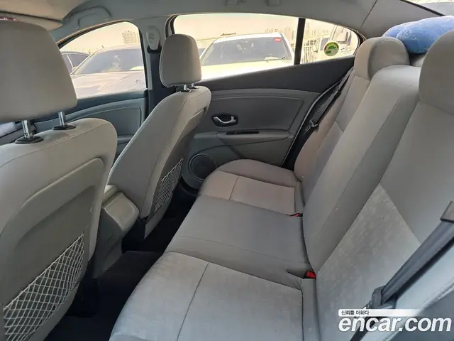 Renault (Samsung) SM3 2010 1.6 автомат (гидро), миниатюра 12