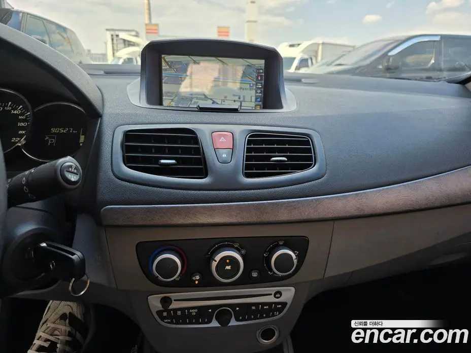 Renault (Samsung) SM3 2010 1.6 автомат (гидро), фото 13