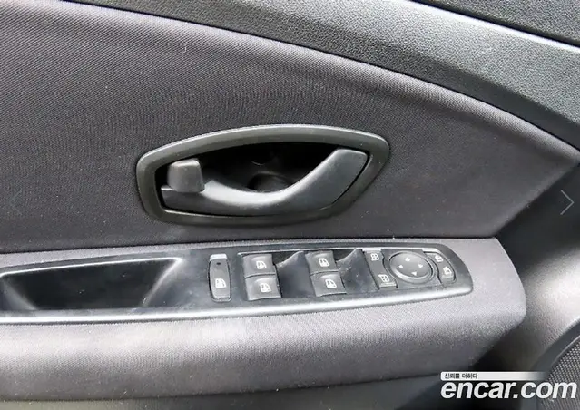 Renault (Samsung) SM3 2013 1.6 автомат (вариатор), миниатюра 11