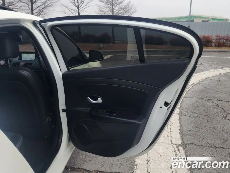 Renault (Samsung) SM3 2014 1.6 автомат (гидро), фото 13