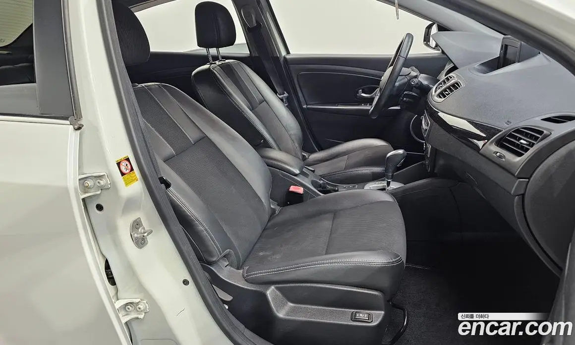 Renault (Samsung) SM3 2015 1.6 автомат (гидро), фото 12
