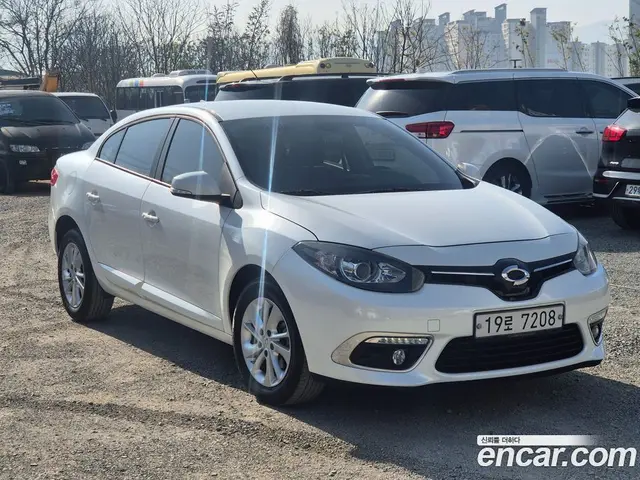 Renault (Samsung) SM3, 2015, 119 132 км