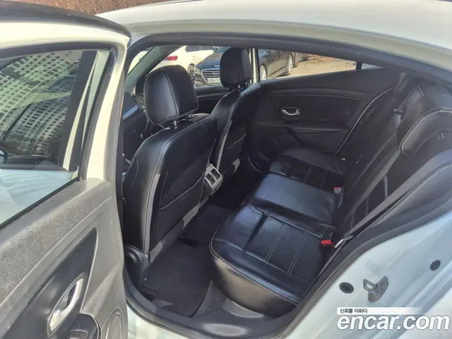 Renault (Samsung) SM3 2015 1.6 автомат (гидро), миниатюра 11