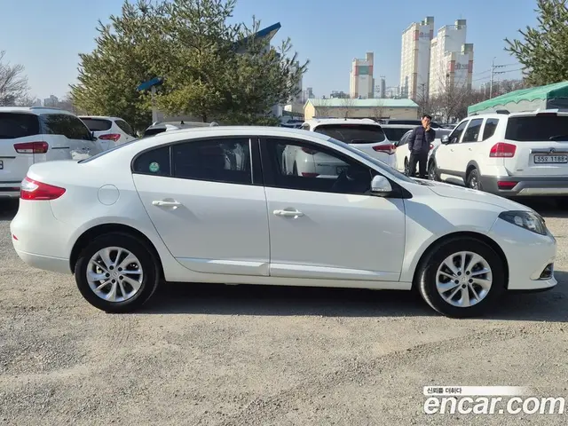 Renault (Samsung) SM3 2015 1.6 автомат (гидро), миниатюра 6