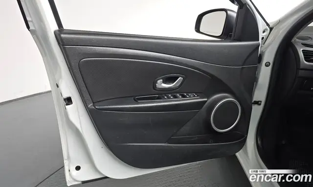 Renault (Samsung) SM3 2018 1.5 автомат (гидро), миниатюра 11