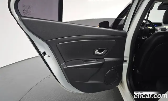 Renault (Samsung) SM3 2018 1.5 автомат (гидро), миниатюра 12