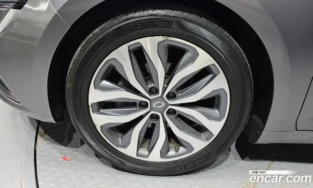 Renault (Samsung) SM6 2016 2.0 автомат (гидро), миниатюра 5 Renault (Samsung) SM6 2016 2.0 автомат (гидро), миниатюра 5