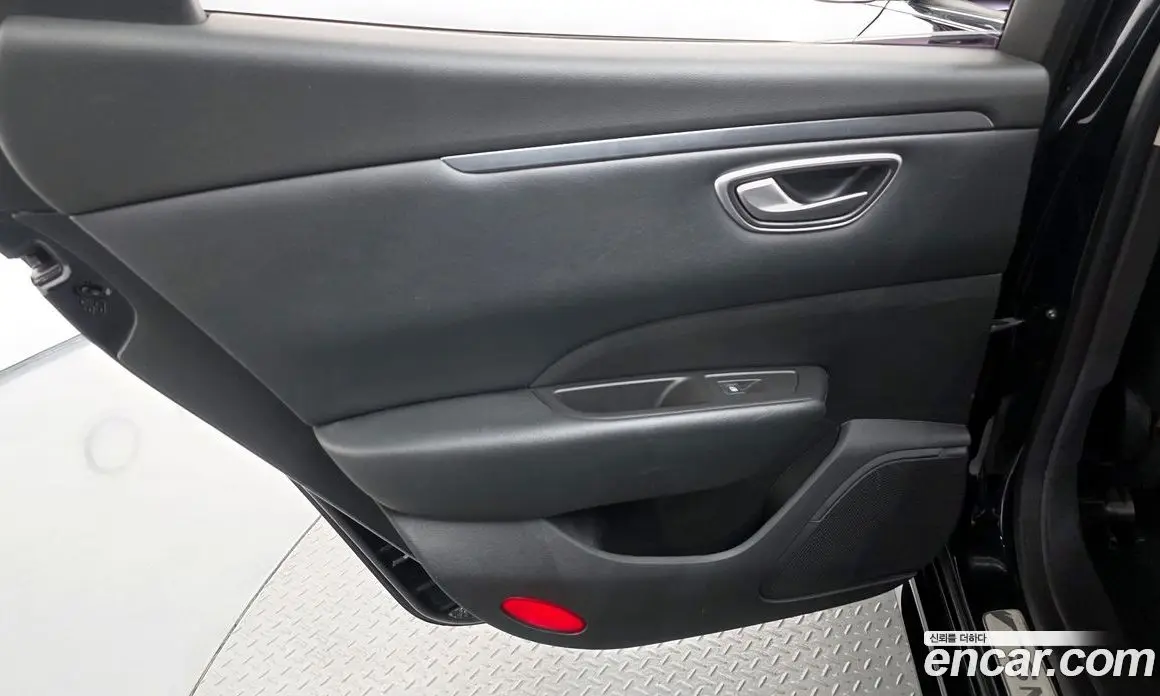 Renault (Samsung) SM6 2016 2.0 автомат (гидро), фото 15