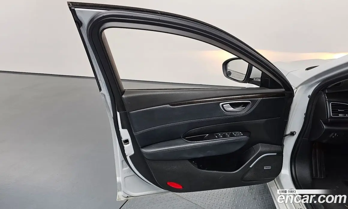 Renault (Samsung) SM6 2016 2.0 автомат (гидро), фото 14
