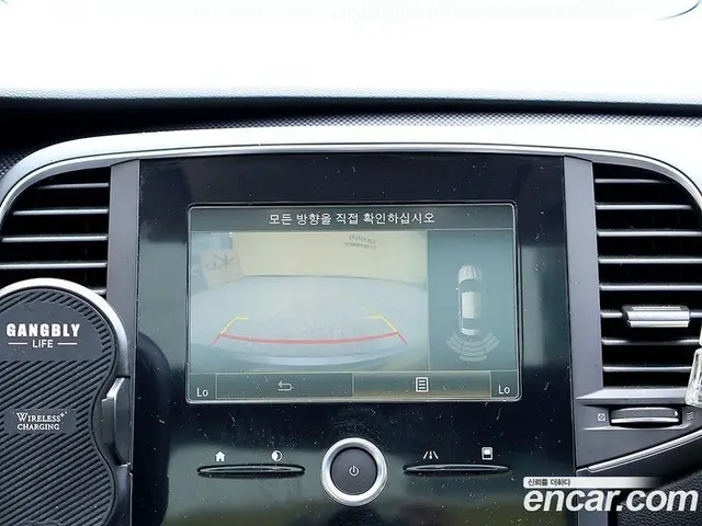 Renault (Samsung) SM6 2016 2.0 автомат (гидро), миниатюра 8