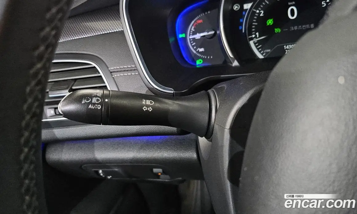 Renault (Samsung) SM6 2017 1.6 автомат (гидро), фото 19 Renault (Samsung) SM6 2017 1.6 автомат (гидро), фото 19